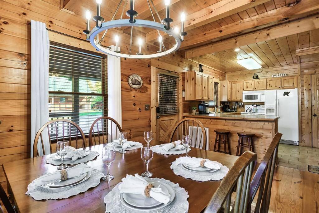 Groot'S Place - 5 Min To Main Parkway!! Pigeon Forge Exterior photo
